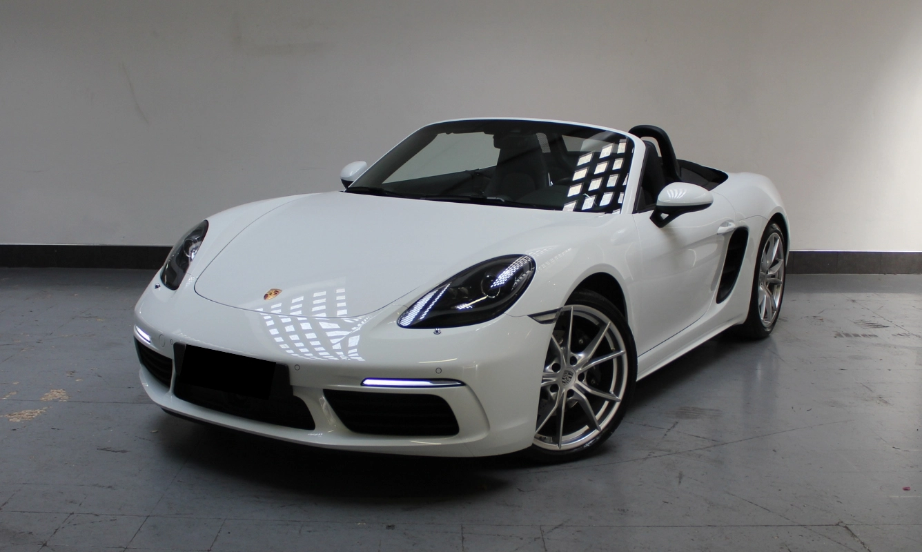 rent Porsche 718 Boxster rent Porsche 718 Boxster